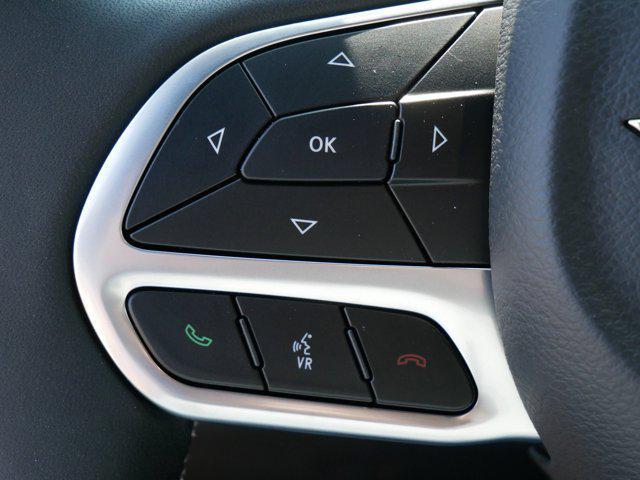 new 2025 Chrysler Pacifica Hybrid car, priced at $37,261