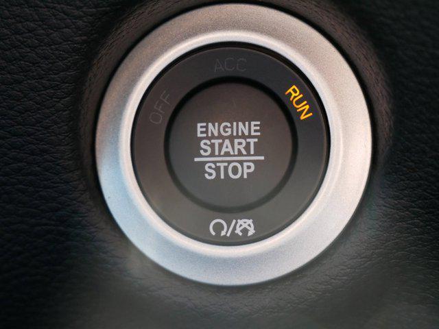 new 2025 Chrysler Pacifica Hybrid car, priced at $37,261