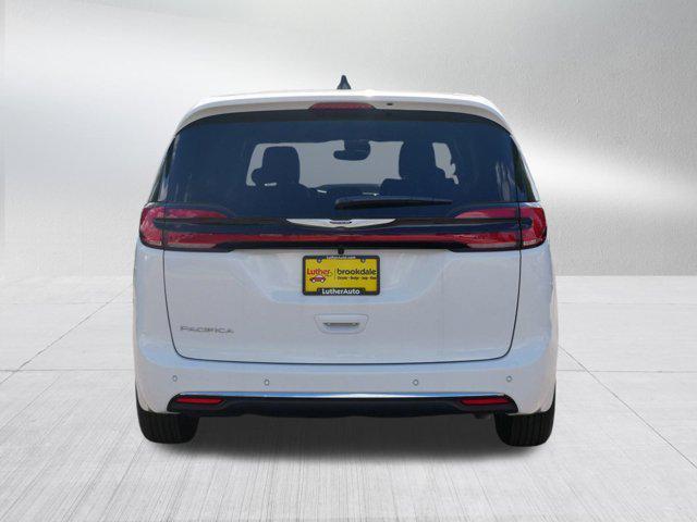 new 2026 Chrysler Pacifica car, priced at $38,966