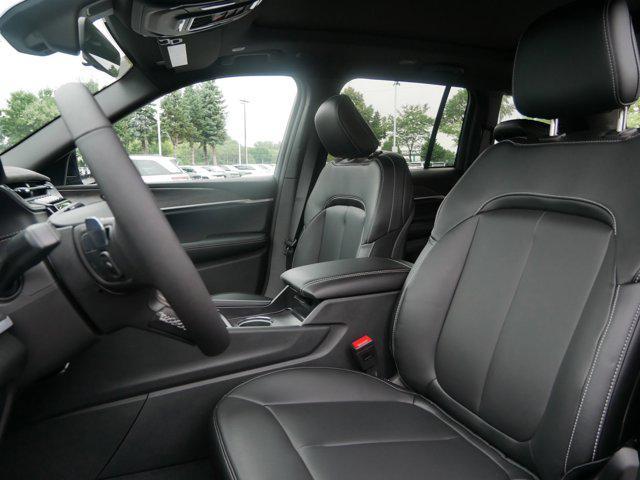 new 2025 Jeep Grand Cherokee car, priced at $50,487