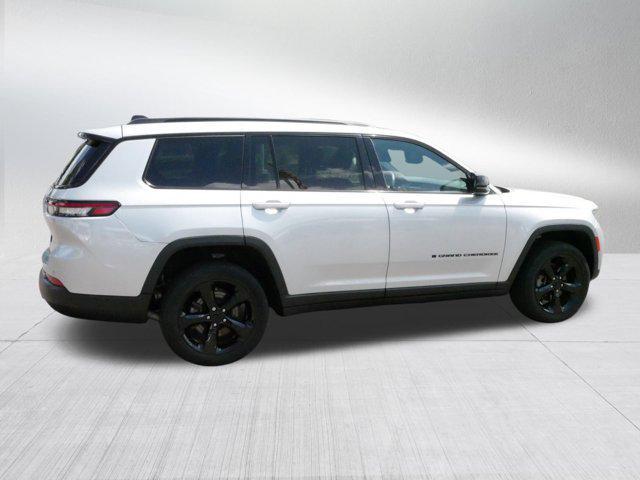 used 2022 Jeep Grand Cherokee L car, priced at $30,588