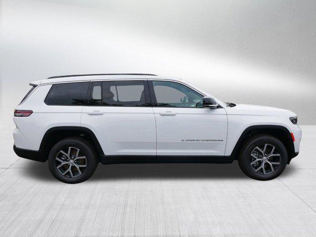 new 2025 Jeep Grand Cherokee L car, priced at $42,999