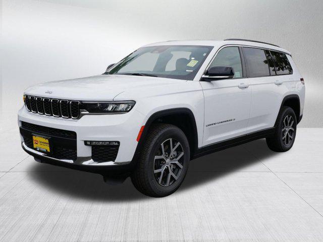 new 2025 Jeep Grand Cherokee L car, priced at $42,999