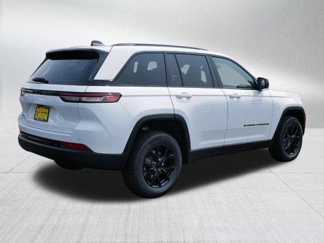 new 2024 Jeep Grand Cherokee car, priced at $41,328