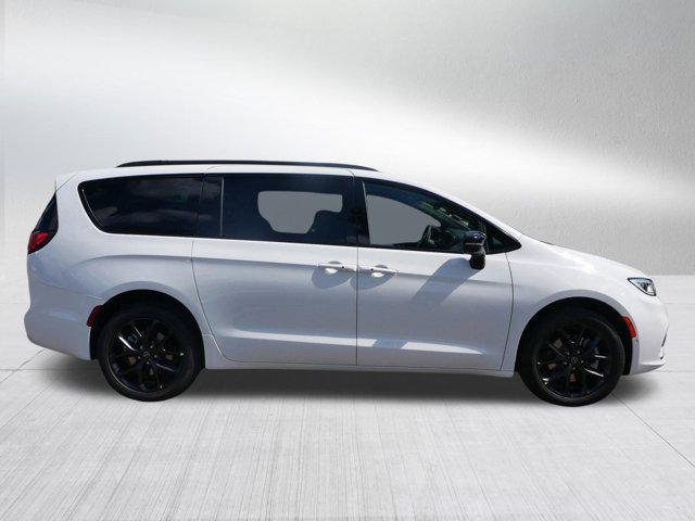 new 2026 Chrysler Pacifica car, priced at $51,499