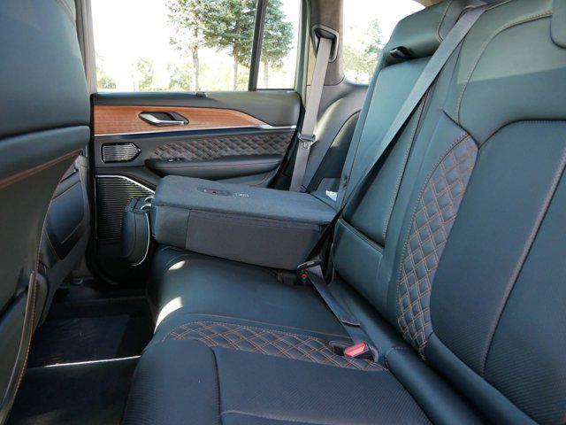 new 2025 Jeep Grand Cherokee car, priced at $61,425