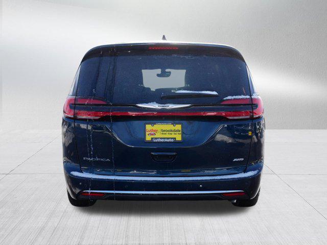 new 2025 Chrysler Pacifica car, priced at $41,999