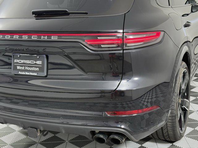 used 2022 Porsche Cayenne car, priced at $109,998