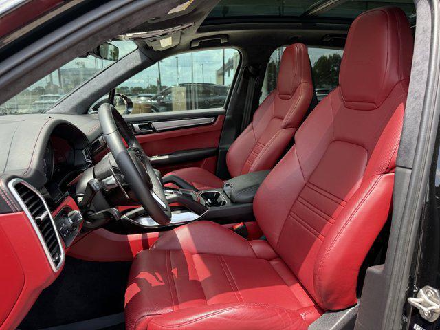 used 2023 Porsche Cayenne E-Hybrid car, priced at $136,998