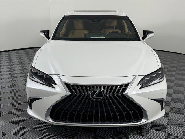 used 2024 Lexus ES 300h car, priced at $46,999