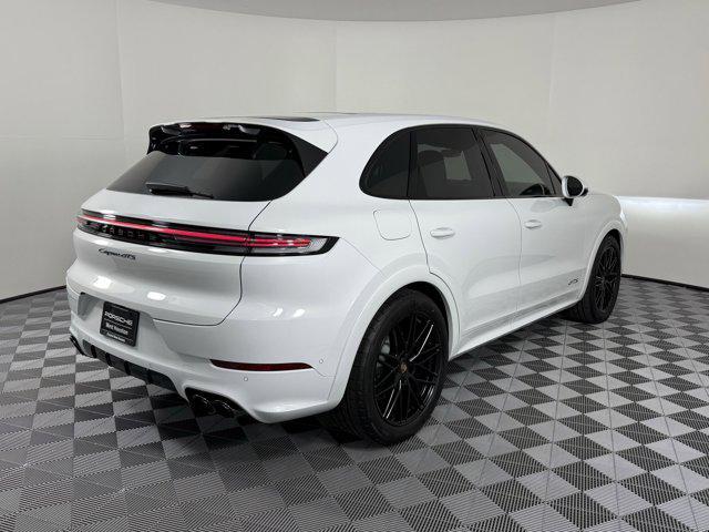 new 2025 Porsche Cayenne car, priced at $164,305