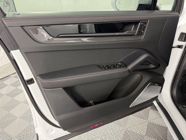 new 2025 Porsche Cayenne car, priced at $164,305