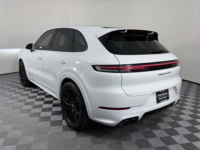 new 2025 Porsche Cayenne car, priced at $164,305