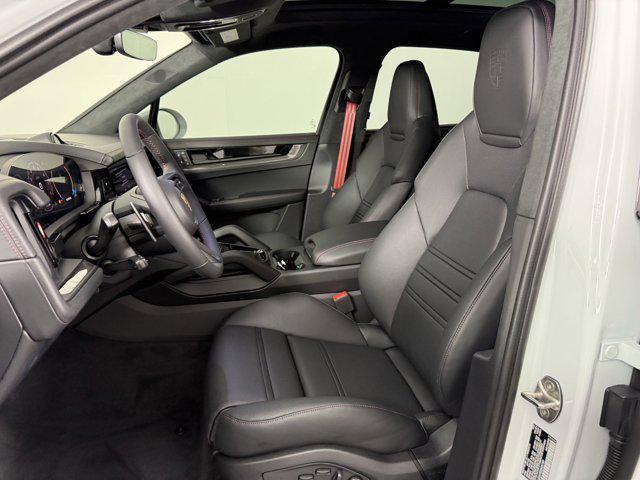 new 2025 Porsche Cayenne car, priced at $164,305