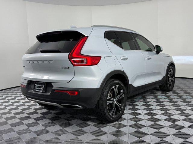 used 2020 Volvo XC40 car, priced at $23,298