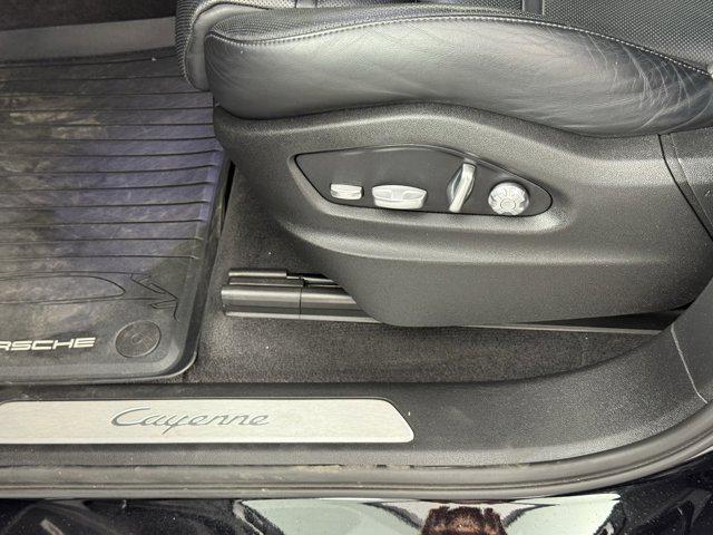 used 2019 Porsche Cayenne car, priced at $43,999