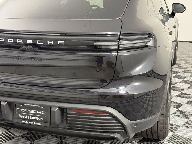 new 2025 Porsche Macan car, priced at $106,955