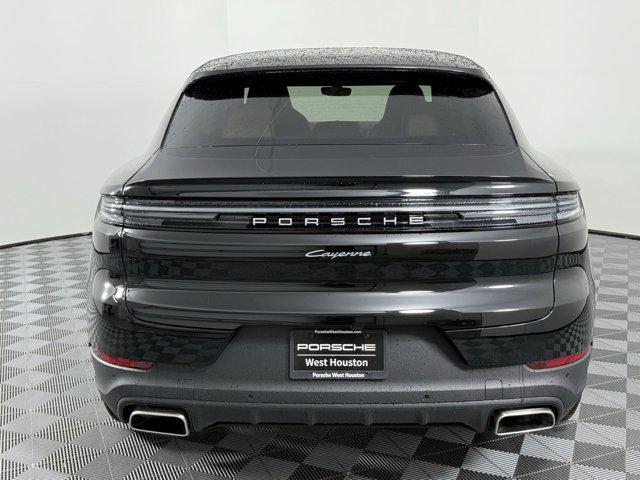 new 2025 Porsche Cayenne car, priced at $111,155