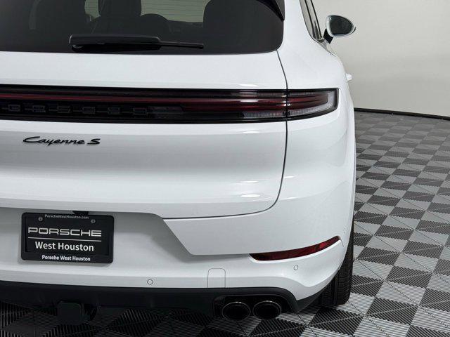 new 2025 Porsche Cayenne car, priced at $137,175