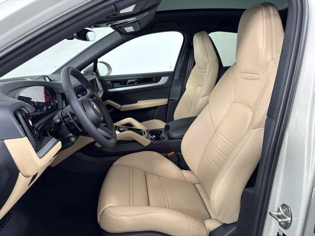 new 2025 Porsche Cayenne car, priced at $109,055