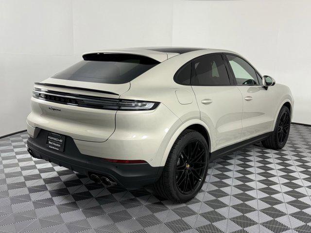 new 2025 Porsche Cayenne car, priced at $109,055