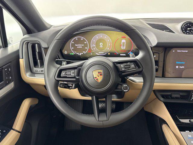 new 2025 Porsche Cayenne car, priced at $109,055