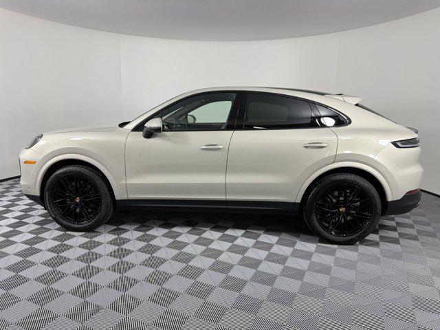 new 2025 Porsche Cayenne car, priced at $109,055