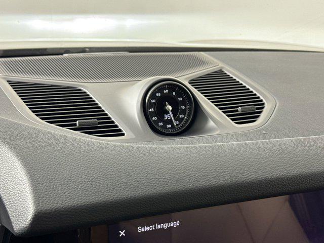 new 2025 Porsche Cayenne car, priced at $109,055