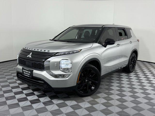 used 2022 Mitsubishi Outlander car, priced at $21,999