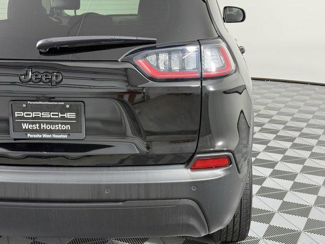 used 2023 Jeep Cherokee car, priced at $25,999
