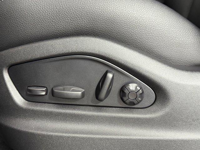new 2025 Porsche Cayenne car, priced at $112,905