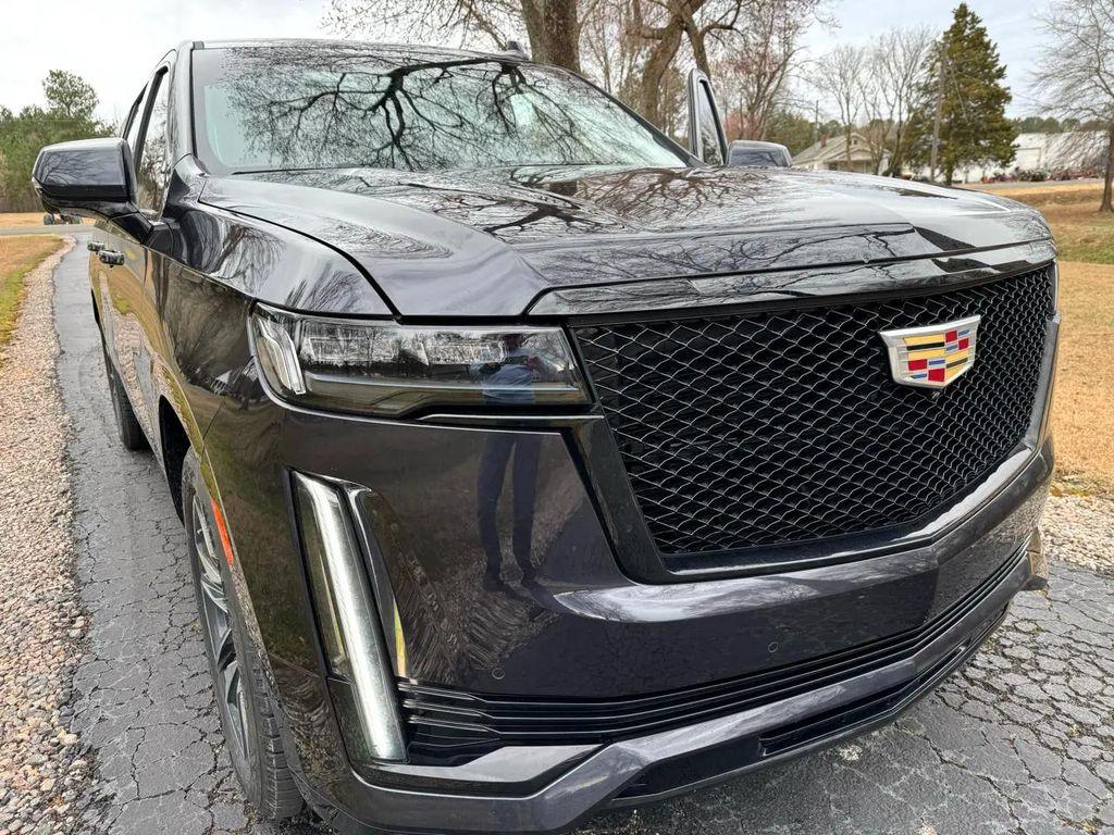 used 2023 Cadillac Escalade ESV car, priced at $67,977