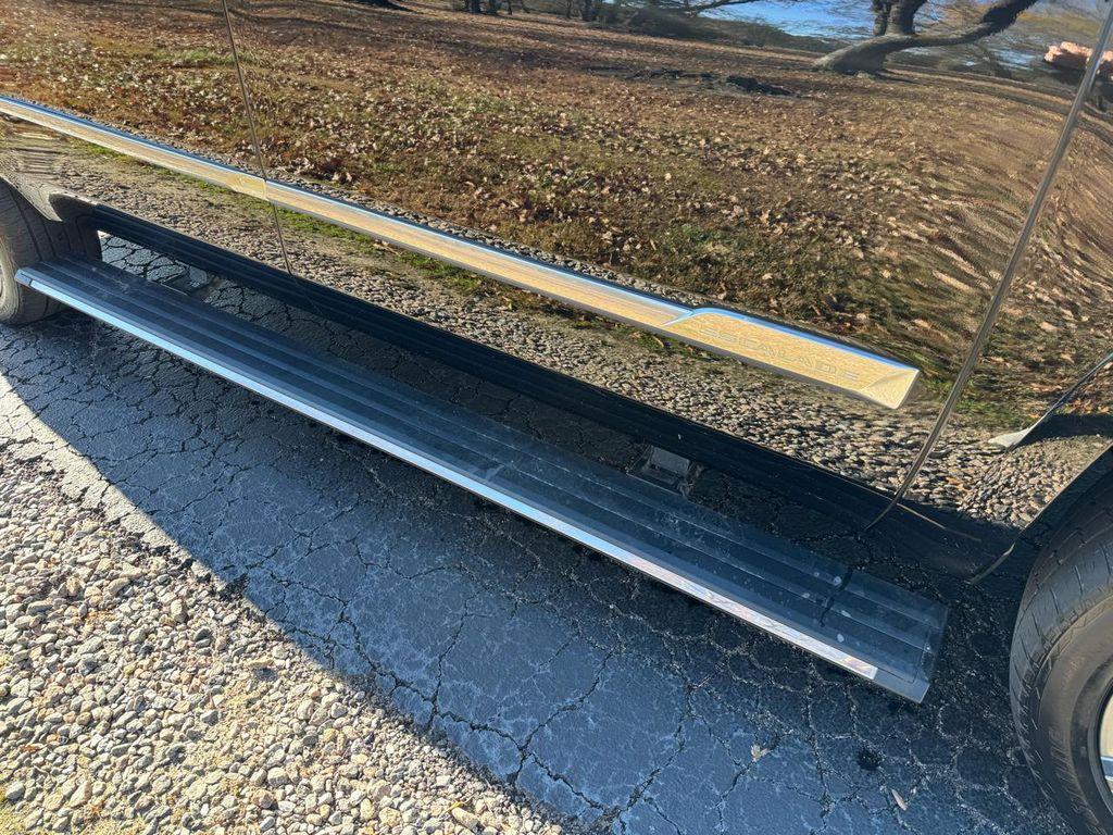 used 2019 Cadillac Escalade ESV car, priced at $31,977