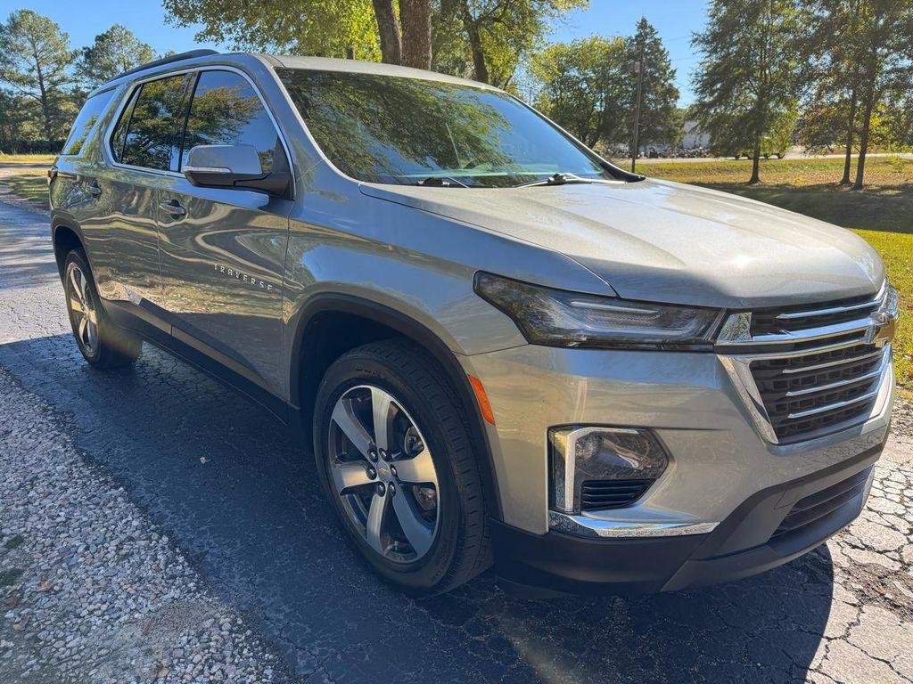 used 2023 Chevrolet Traverse car, priced at $34,577
