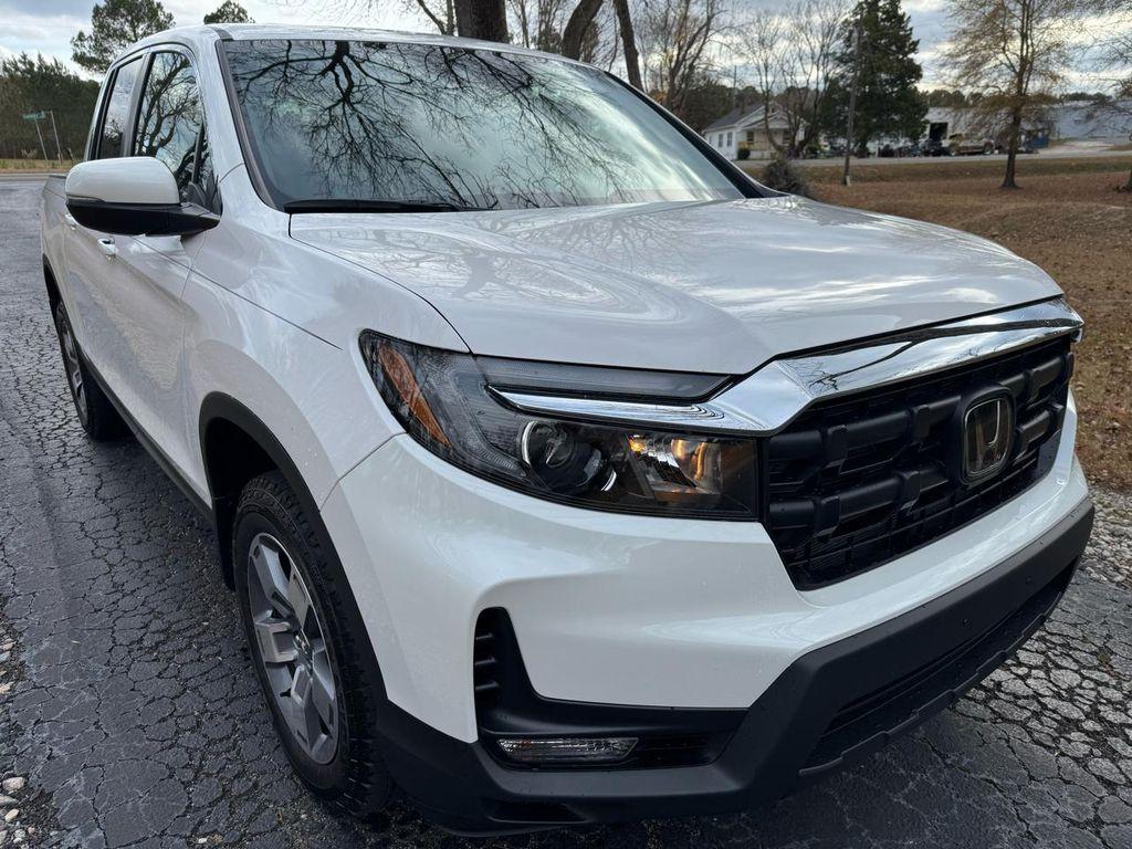 used 2025 Honda Ridgeline car, priced at $38,977