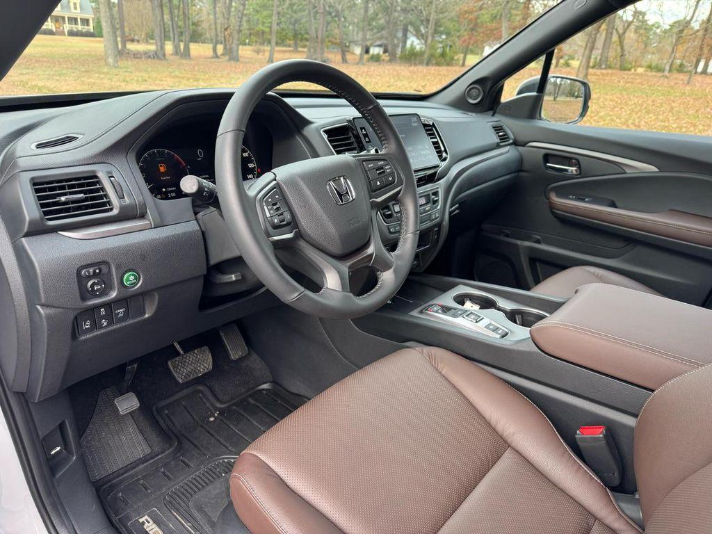used 2025 Honda Ridgeline car, priced at $38,977