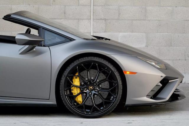 used 2023 Lamborghini Huracan EVO car, priced at $309,950