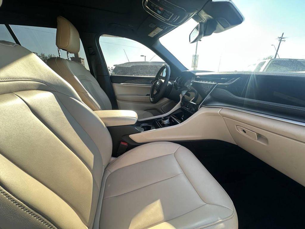 used 2024 Jeep Grand Cherokee 4xe car, priced at $29,998