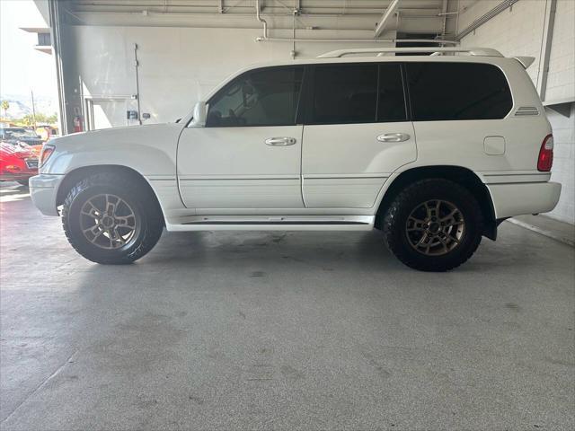 used 2004 Lexus LX 470 car, priced at $38,498