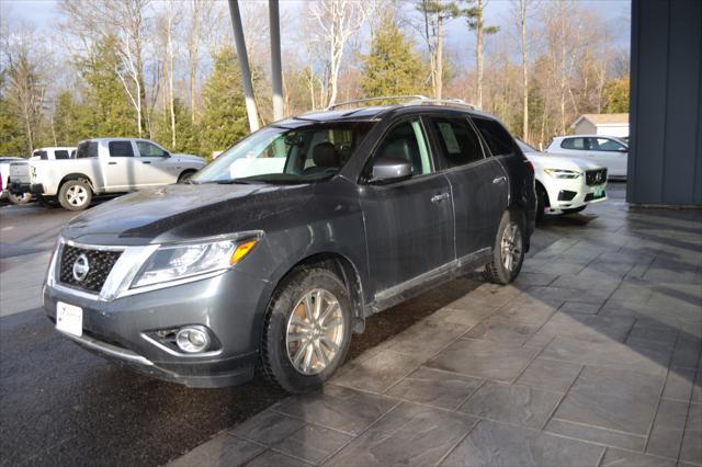 used 2014 Nissan Pathfinder car, priced at $8,990