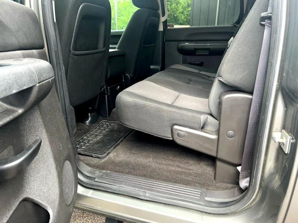 used 2012 Chevrolet Silverado 2500 car, priced at $20,990