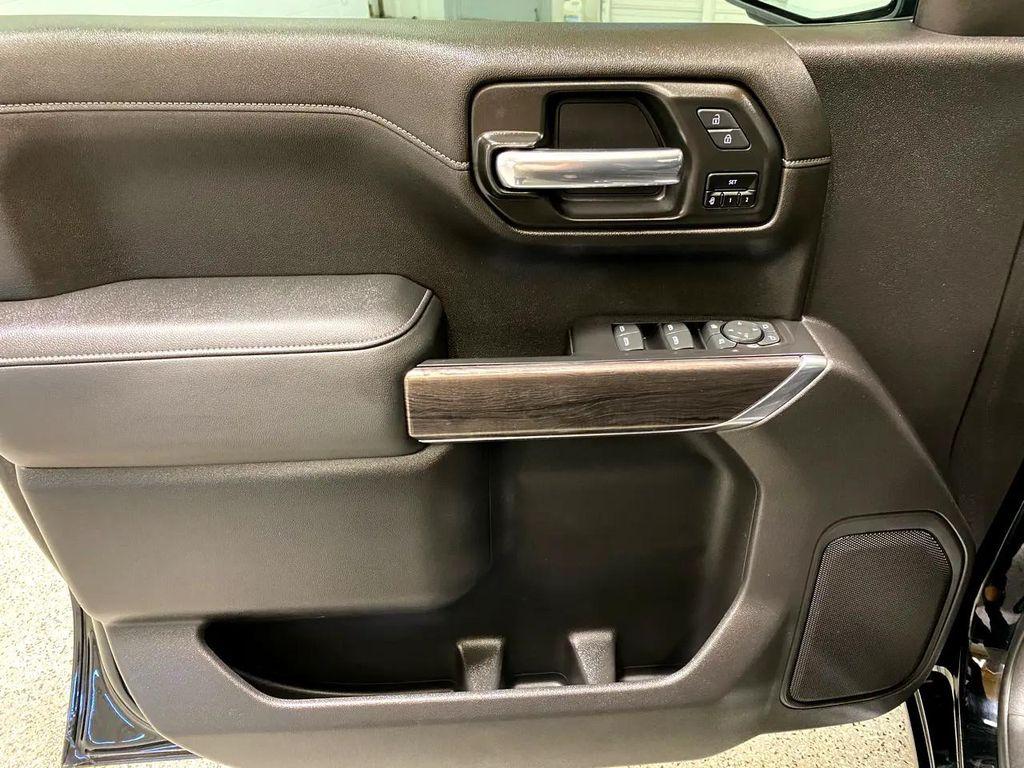 used 2021 Chevrolet Silverado 1500 car, priced at $39,000