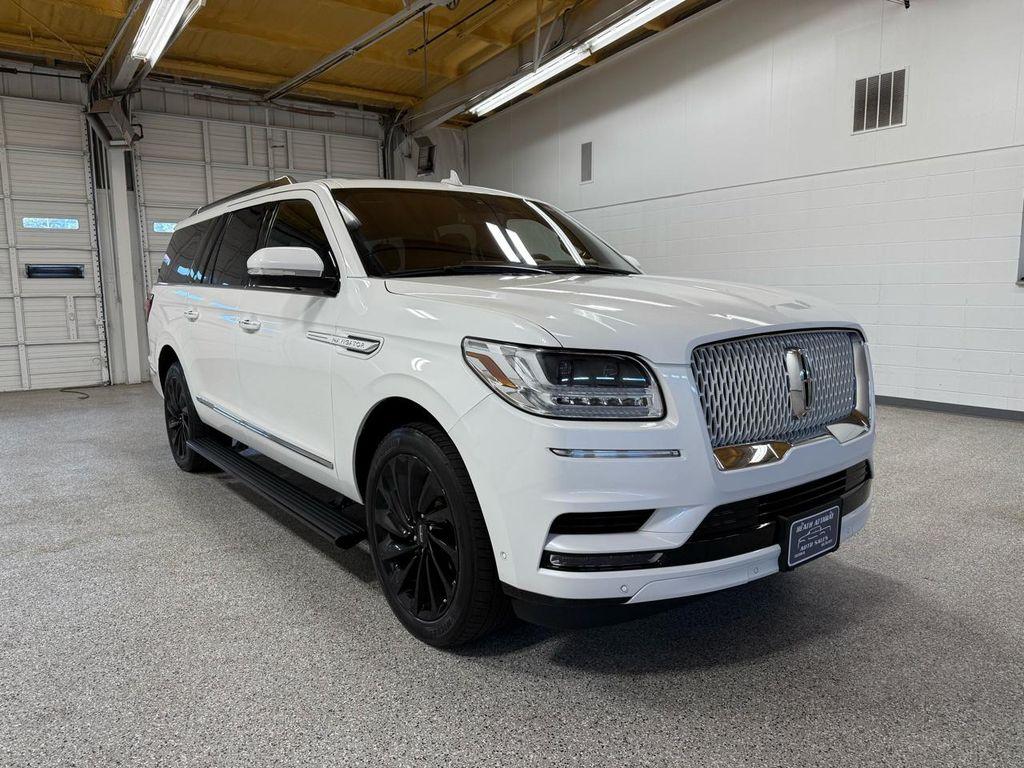used 2020 Lincoln Navigator car, priced at $42,000