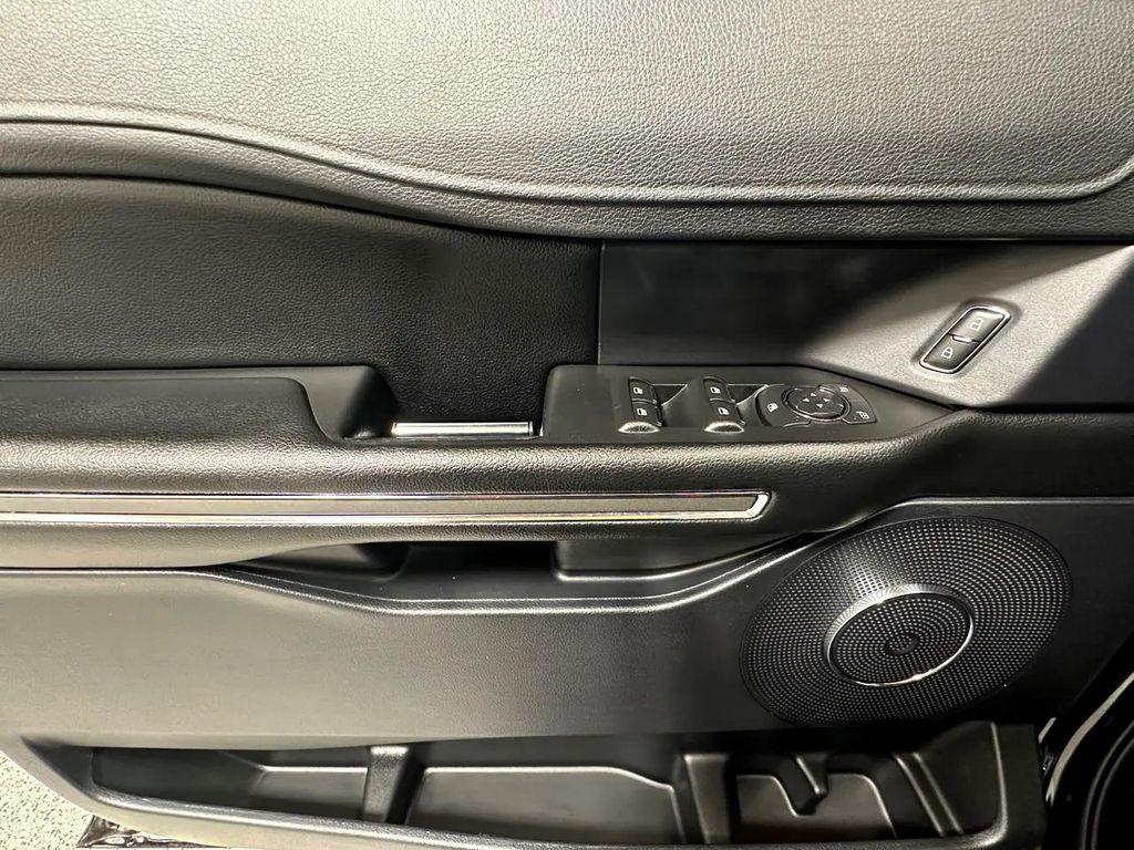 used 2020 Ford Expedition car, priced at $33,000