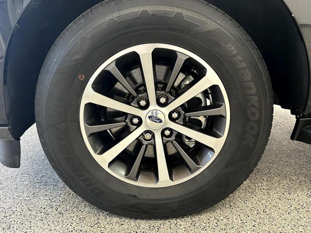used 2020 Ford Expedition car, priced at $33,000