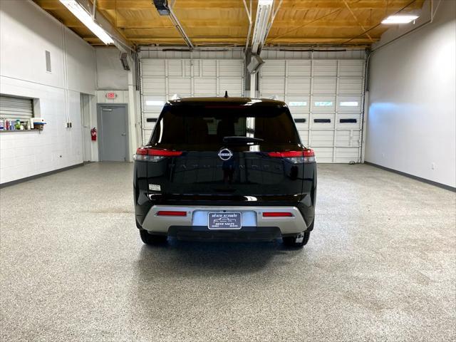 used 2022 Nissan Pathfinder car, priced at $31,000