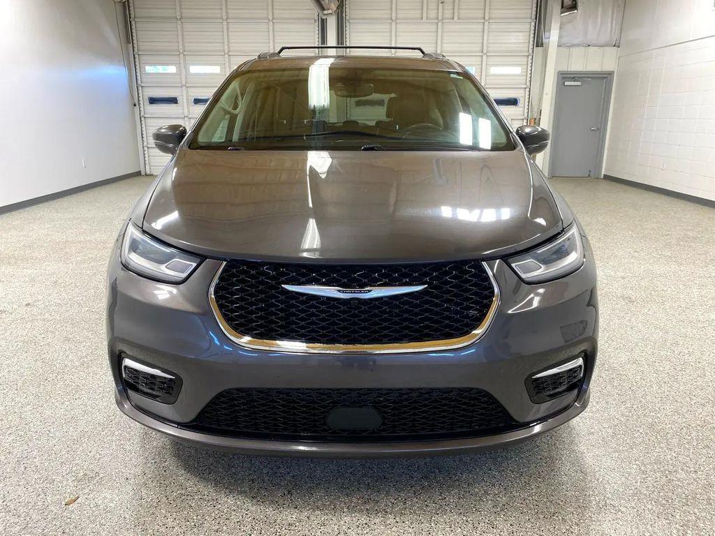 used 2022 Chrysler Pacifica car, priced at $16,000