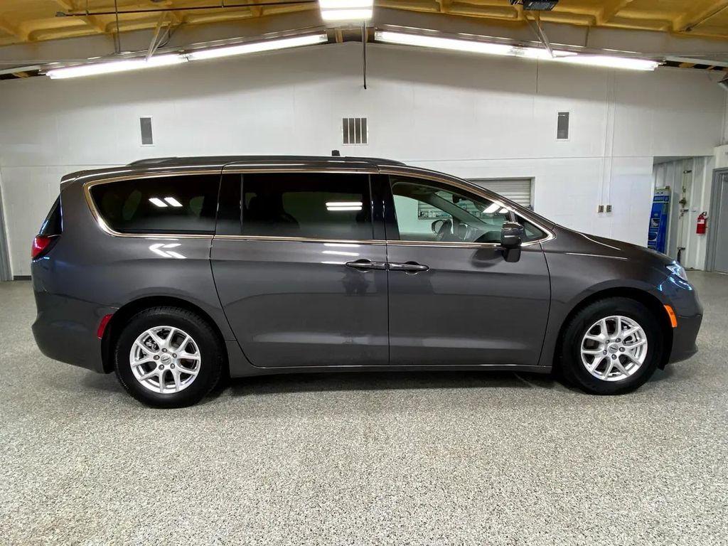 used 2022 Chrysler Pacifica car, priced at $16,000