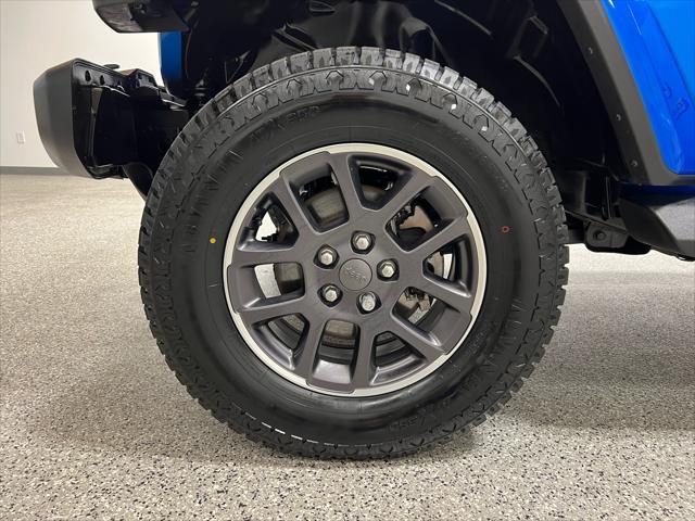 used 2021 Jeep Gladiator car, priced at $32,000