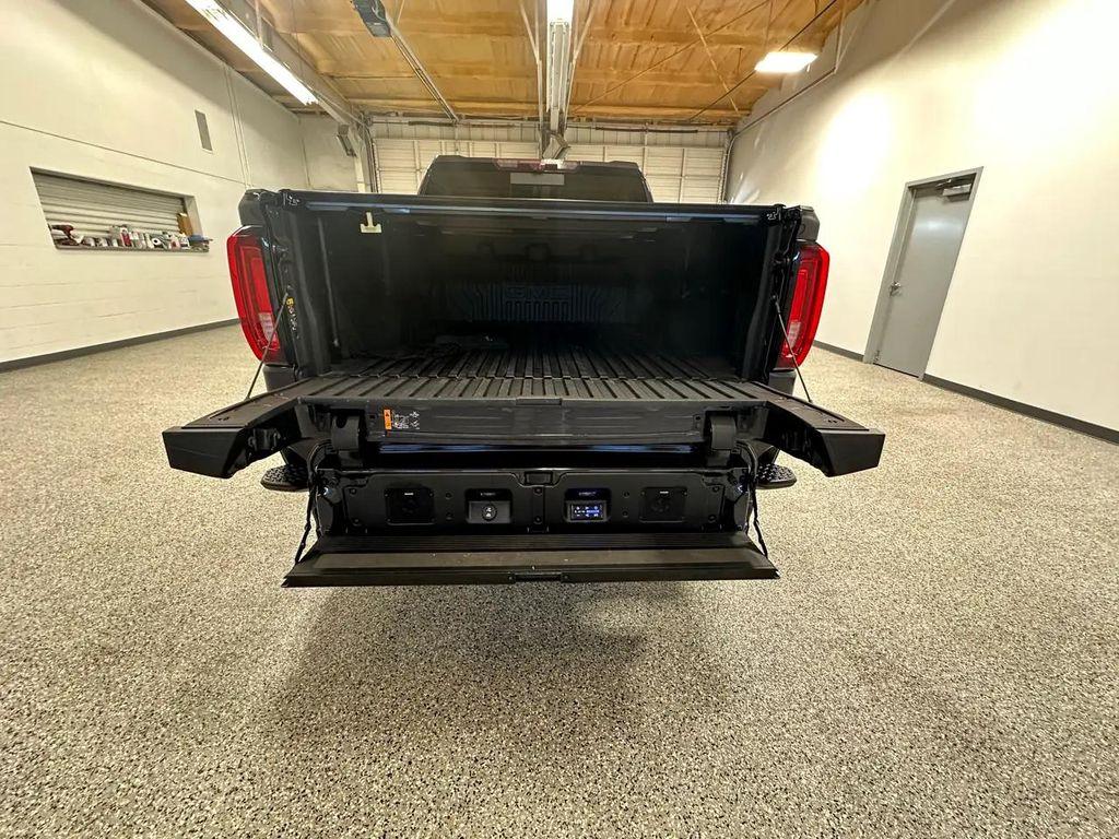 used 2022 GMC Sierra 1500 car, priced at $58,000